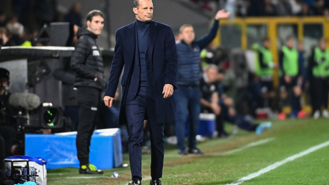 Allegri “Juve ottimo mercato, Napoli favorito per scudetto” Allegri “Juve ottimo mercato, Napoli favorito per scudetto”