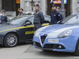 Blitz interforze nei quartieri “a rischio” di Roma e Napoli