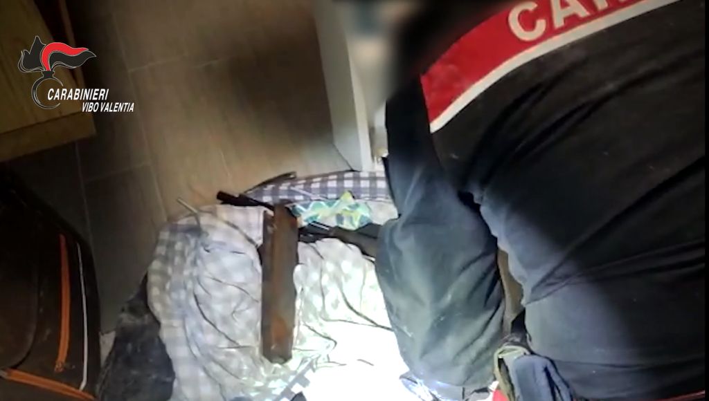 ‘Ndrangheta, maxi blitz con 84 misure cautelari in tutta Italia ‘Ndrangheta, maxi blitz con 84 misure cautelari in tutta Italia