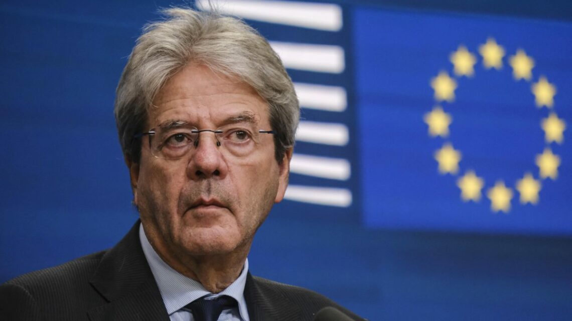 Ue, Gentiloni “Non partecipo a polemiche che danneggiano l’Italia” Ue, Gentiloni “Non partecipo a polemiche che danneggiano l’Italia”