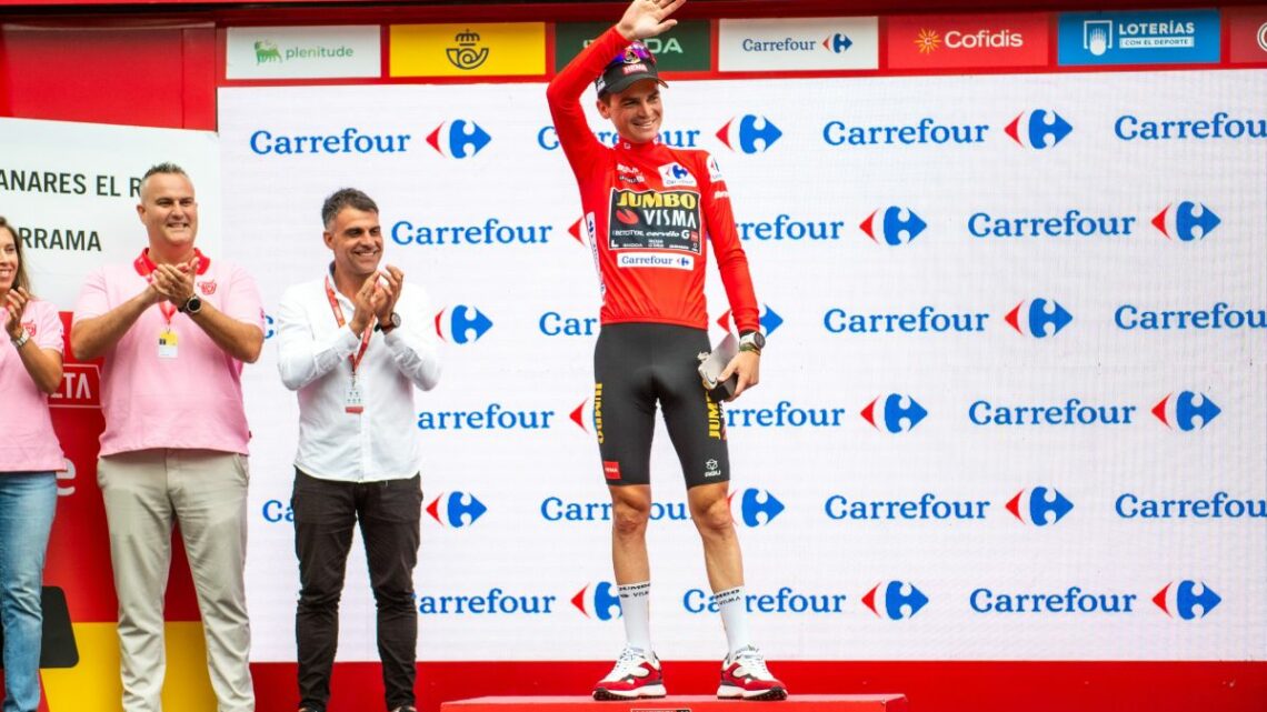 Kuss trionfa alla Vuelta, Jumbo-Visma nella storia del ciclismo Kuss trionfa alla Vuelta, Jumbo-Visma nella storia del ciclismo