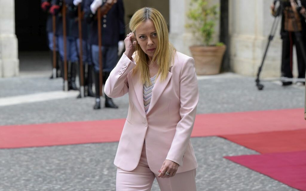 Meloni “Non permetterò che l’Italia diventi il campo profughi d’Europa” Meloni “Non permetterò che l’Italia diventi il campo profughi d’Europa”