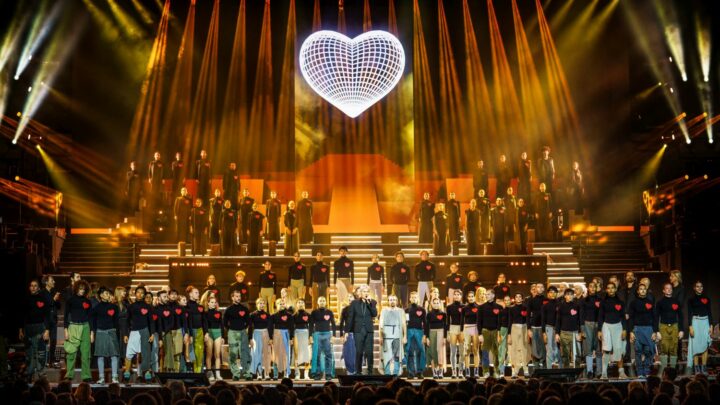 Claudio Baglioni presenta “aTUTTOCUORE”: Uno Spettacolo Rock-Opera Visionario