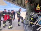 Libia, partito da Pisa il contingente di soccorso dei vigili del fuoco