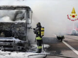 A fuoco motrice camion lungo la superstrada Pedemontana Veneta