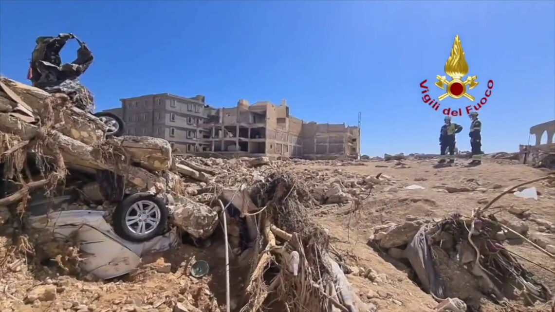 Primo giorno di missione per contingente dei vigili del fuoco in Libia Primo giorno di missione per contingente dei vigili del fuoco in Libia