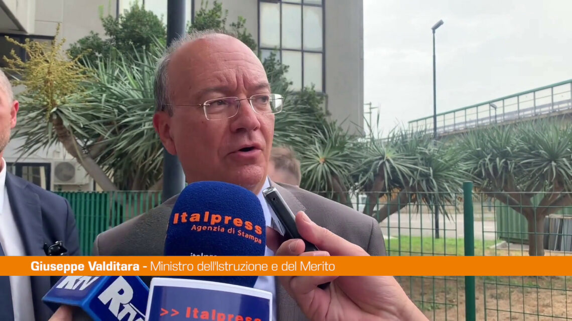 Valditara “Investiamo risorse nelle scuole della Calabria” Valditara “Investiamo risorse nelle scuole della Calabria”