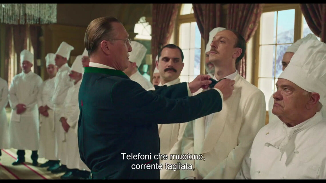 “The Palace” clip in anteprima del nuovo film di Roman Polanski “The Palace” clip in anteprima del nuovo film di Roman Polanski