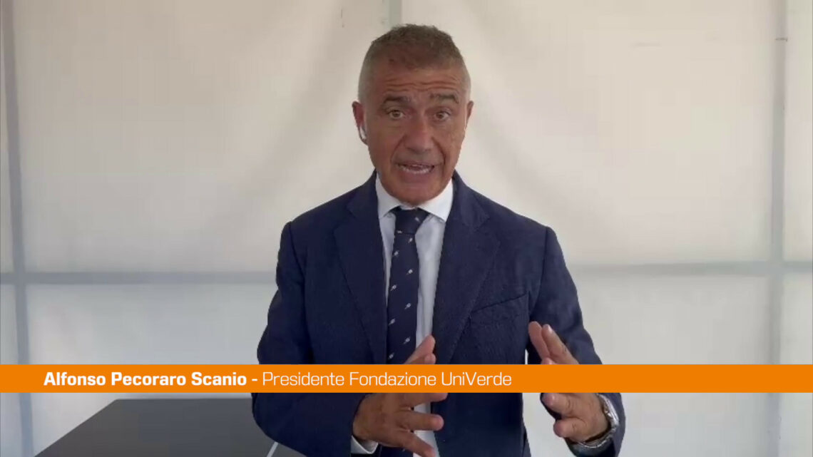 Pecoraro Scanio “Pomodoro e Pizzaunesco al Pizzavillage a Milano” Pecoraro Scanio “Pomodoro e Pizzaunesco al Pizzavillage a Milano”