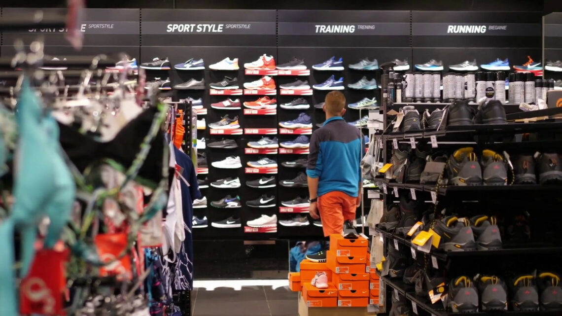 Commercio, saldi in linea con il 2022 per 6 imprese su 10 Commercio, saldi in linea con il 2022 per 6 imprese su 10