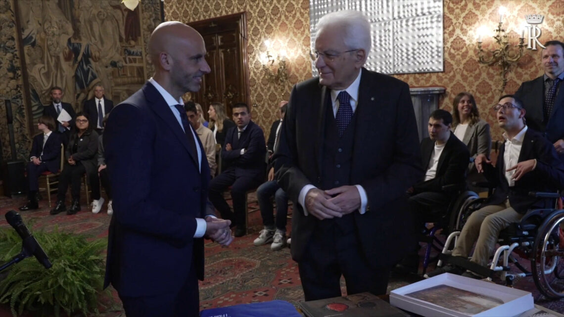 Mattarella incontra i giovani disabili di Città di Castello Mattarella incontra i giovani disabili di Città di Castello
