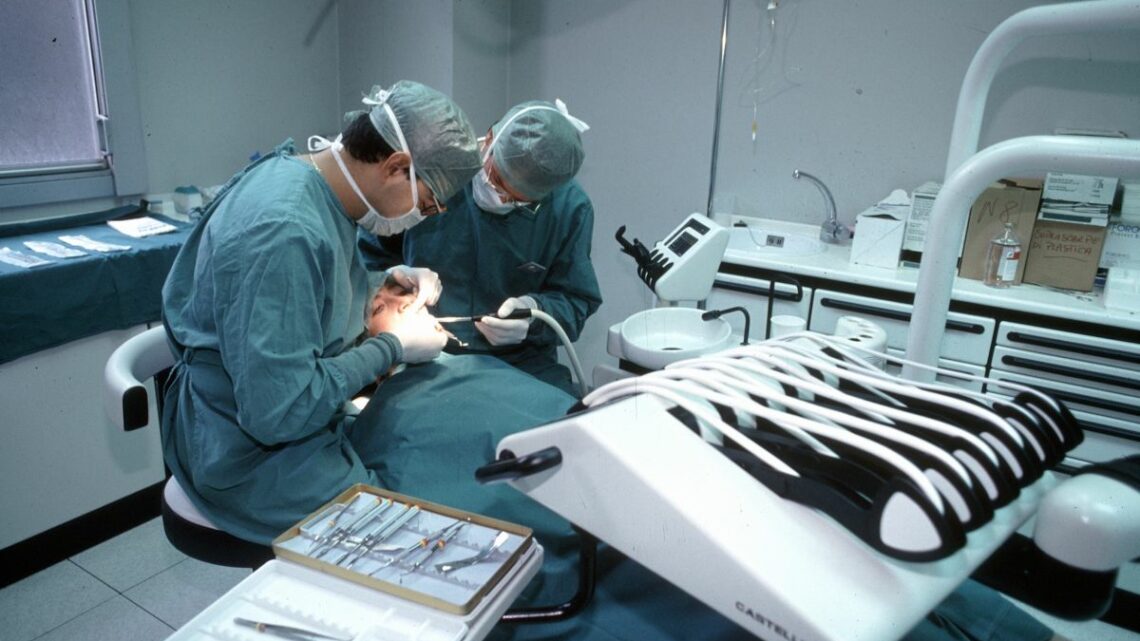 Banca del Fucino e ANDI, siglata la convenzione Dental Pharma Banca del Fucino e ANDI, siglata la convenzione Dental Pharma