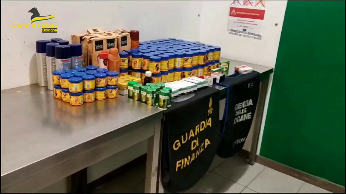 Bologna, all’aeroporto Marconi sequestrati duemila farmaci illegali Bologna, all’aeroporto Marconi sequestrati duemila farmaci illegali
