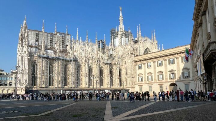 Leandro Erlich a Milano fa il botto: 200 mila visitatori alla prima grande mostra in Europa