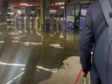 Roma sott’acqua, le immagini dell’allagamento della metro A