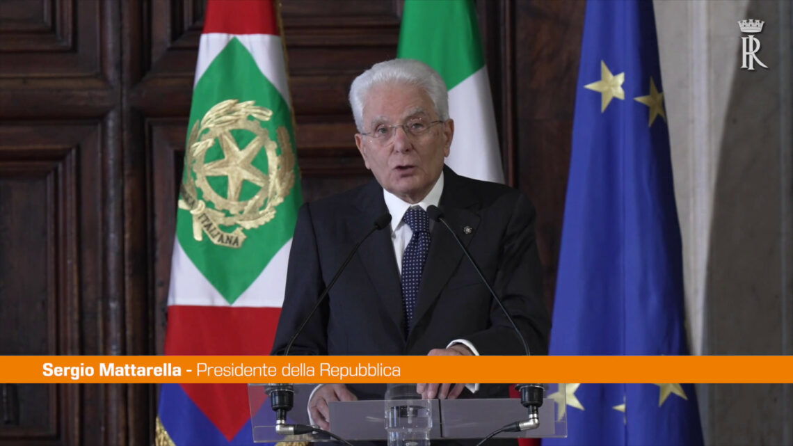 Ue, Mattarella “Italia non sia semplice passeggero del treno europeo” Ue, Mattarella “Italia non sia semplice passeggero del treno europeo”