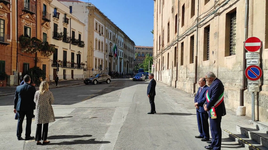 Arrivo di Mattarella a Palermo per il convegno della Corte dei Conti Arrivo di Mattarella a Palermo per il convegno della Corte dei Conti