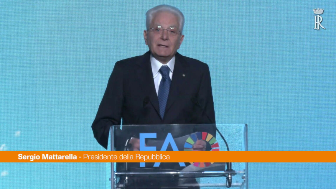 Mattarella “Un delitto rendere cibo e acqua strumenti di guerra” Mattarella “Un delitto rendere cibo e acqua strumenti di guerra”