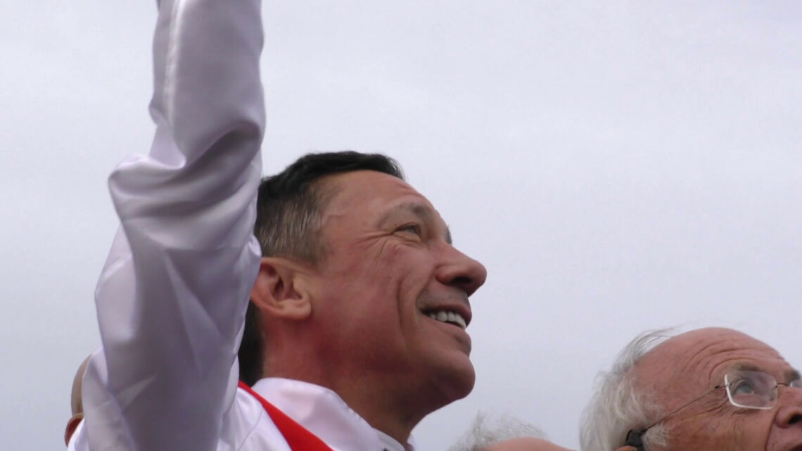 In 5.000 all’Ippodromo San Siro per celebrare la carriera di Dettori In 5.000 all’Ippodromo San Siro per celebrare la carriera di Dettori