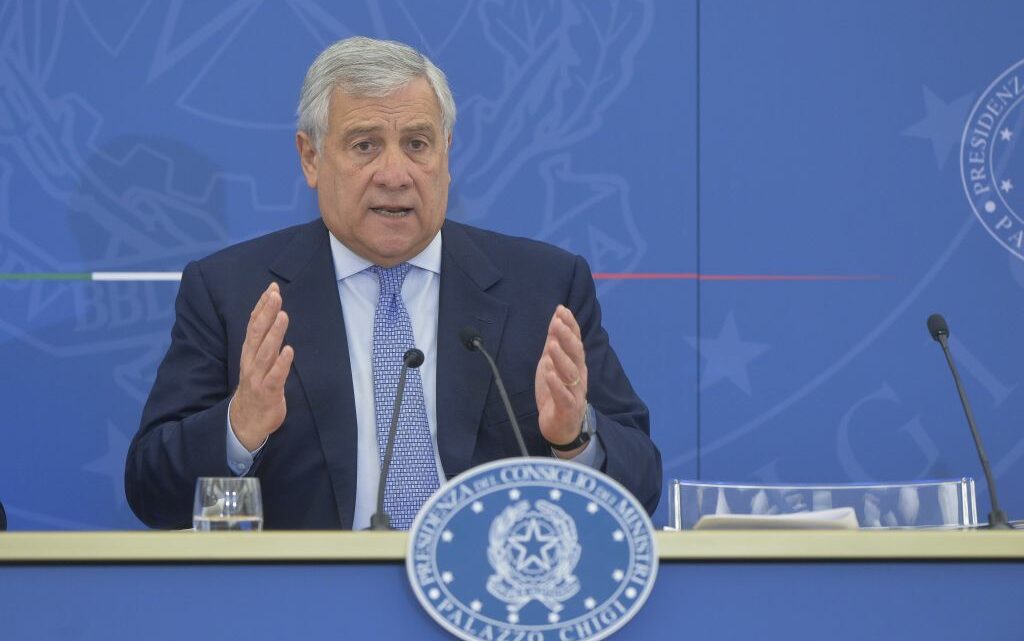 Medio Oriente, Tajani “Noi portatori di pace, obiettivo è de-escalation” Medio Oriente, Tajani “Noi portatori di pace, obiettivo è de-escalation”