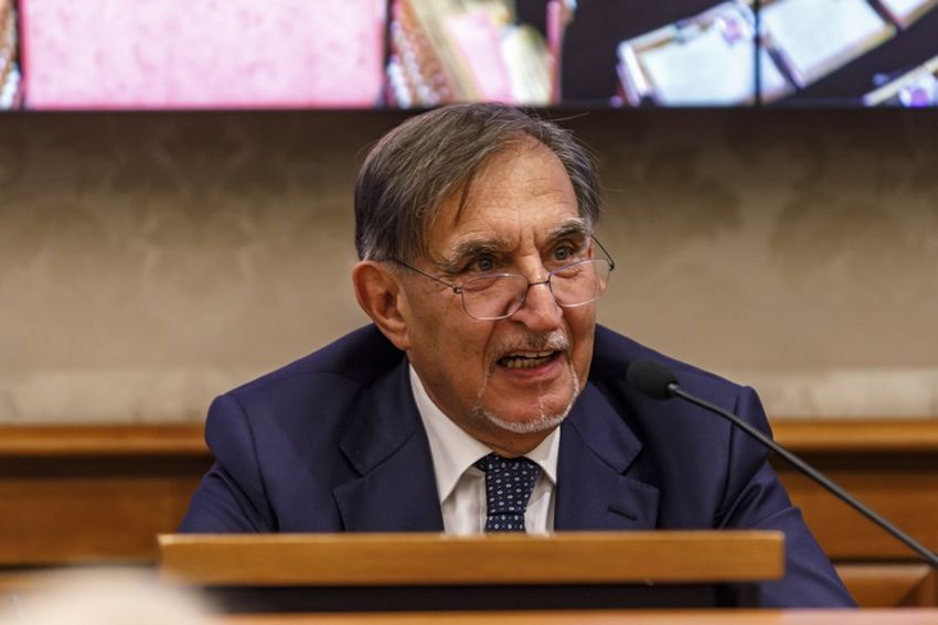 La Russa “Premierato riforma aperta all’ascolto” La Russa “Premierato riforma aperta all’ascolto”