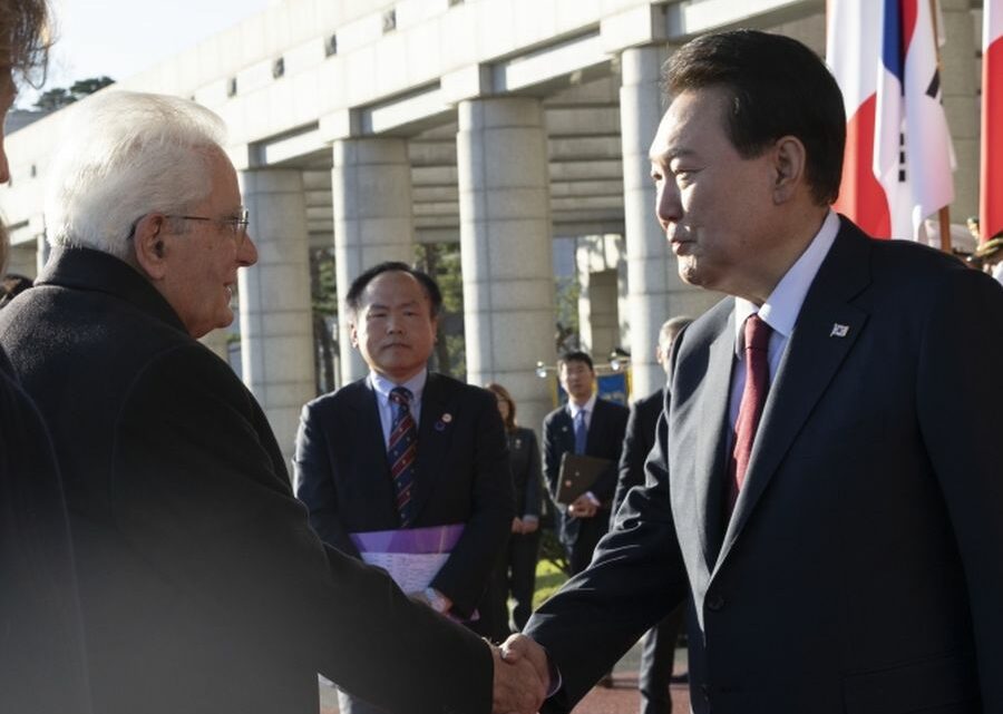 Mattarella “Rafforzare il partenariato con la Corea del Sud” Mattarella “Rafforzare il partenariato con la Corea del Sud”