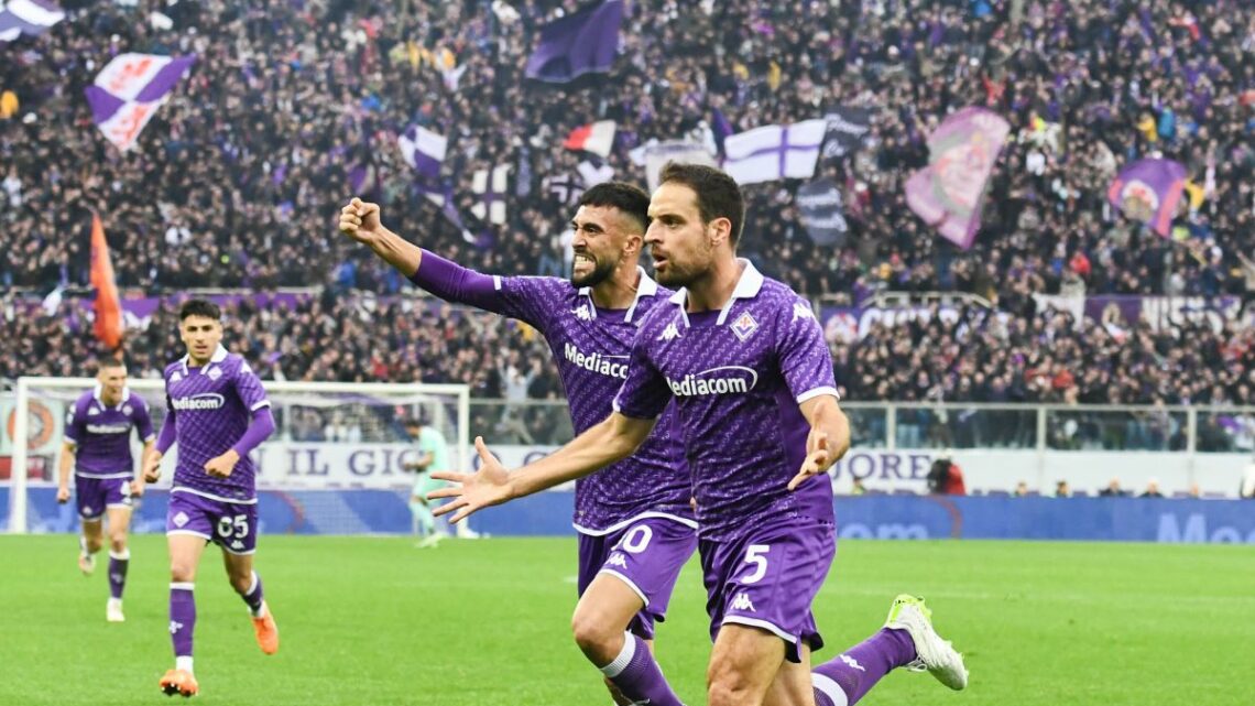La Fiorentina torna al successo, piegato 2-1 il Bologna La Fiorentina torna al successo, piegato 2-1 il Bologna