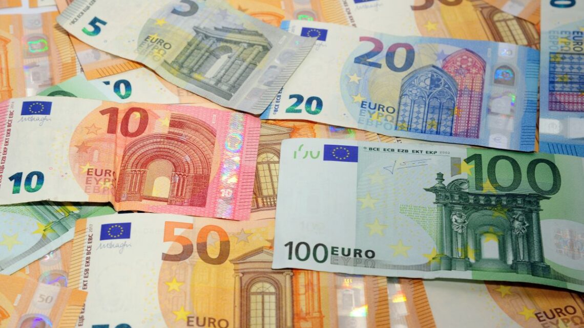 Moody’s per l’Italia conferma il rating Baa3 e migliora l’outlook da negativo a stabile Moody’s per l’Italia conferma il rating Baa3 e migliora l’outlook da negativo a stabile
