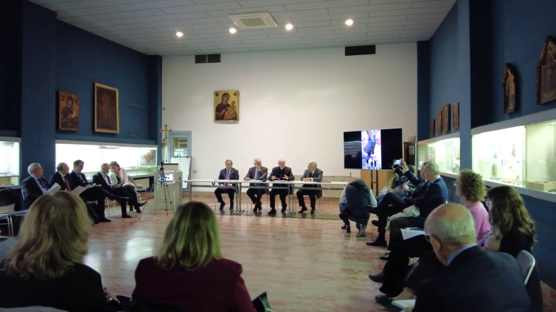 Sanità, al via la campagna “Grazie Dottore” Sanità, al via la campagna “Grazie Dottore”