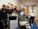 Giovani e digitale: la fondazione Aidr ha concluso la donazione di stampanti Canon alle scuole partecipanti alla Festa dell’Europa