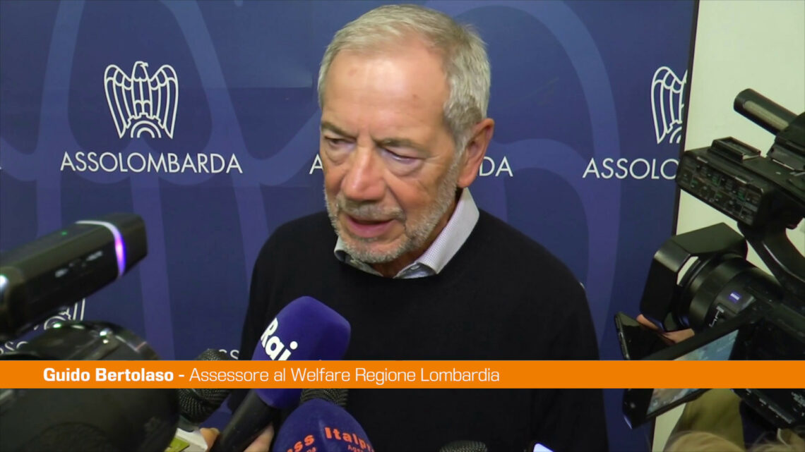 Covid, Bertolaso “Sui nuovi vaccini la Lombardia è pronta” Covid, Bertolaso “Sui nuovi vaccini la Lombardia è pronta”