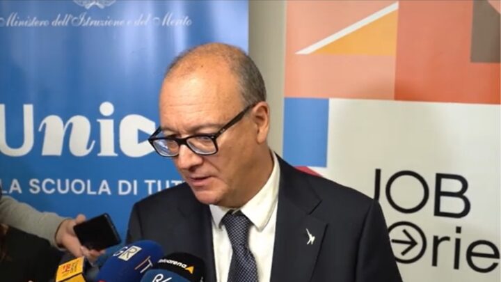 Piattaforma UNICA, fondazione Aidr: la rivoluzione digitale nella comunicazione scuola-famiglia