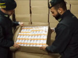 Palermo, sequestrati 1.200 kg di sigarette di contrabbando. Un arresto
