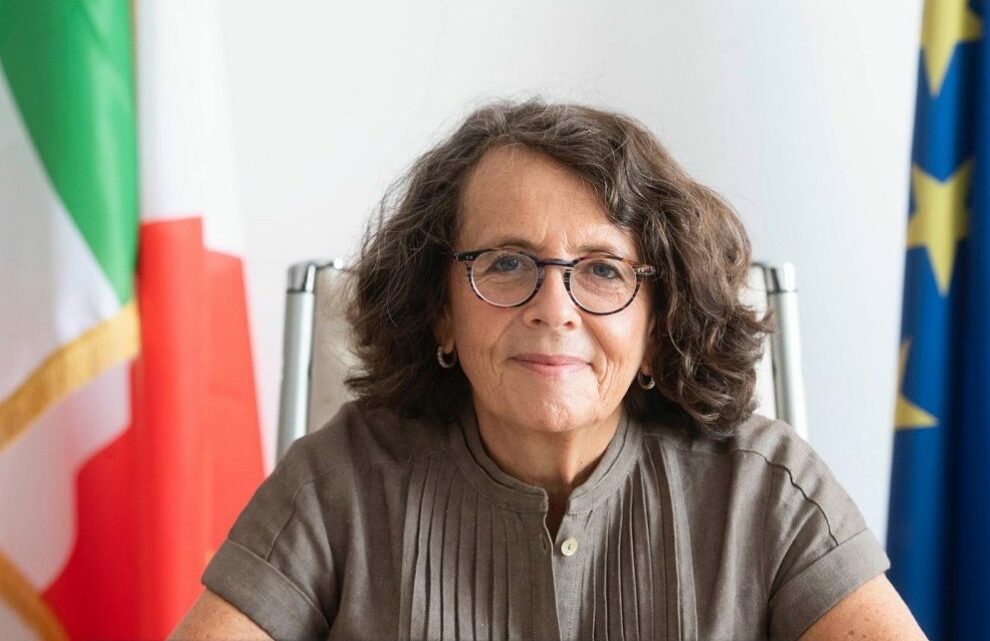 Vattani a Singapore, Sereni (Pd): “è il più preparato sull’Asia, sarebbe un errore rinunciare ad applicare le regole” Vattani a Singapore, Sereni (Pd): “è il più preparato sull’Asia, sarebbe un errore rinunciare ad applicare le regole”
