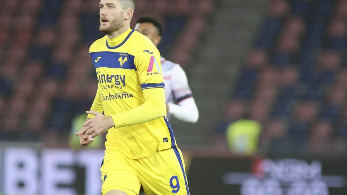 Pirotecnica Udinese-Verona, Henry sigla il 3-3 al 97′ Pirotecnica Udinese-Verona, Henry sigla il 3-3 al 97′