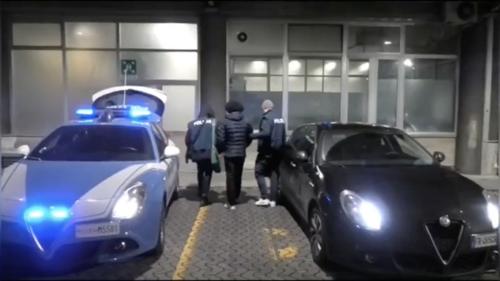 Terrorismo, due arresti a Brescia per diffusione di contenuti jihadisti Terrorismo, due arresti a Brescia per diffusione di contenuti jihadisti