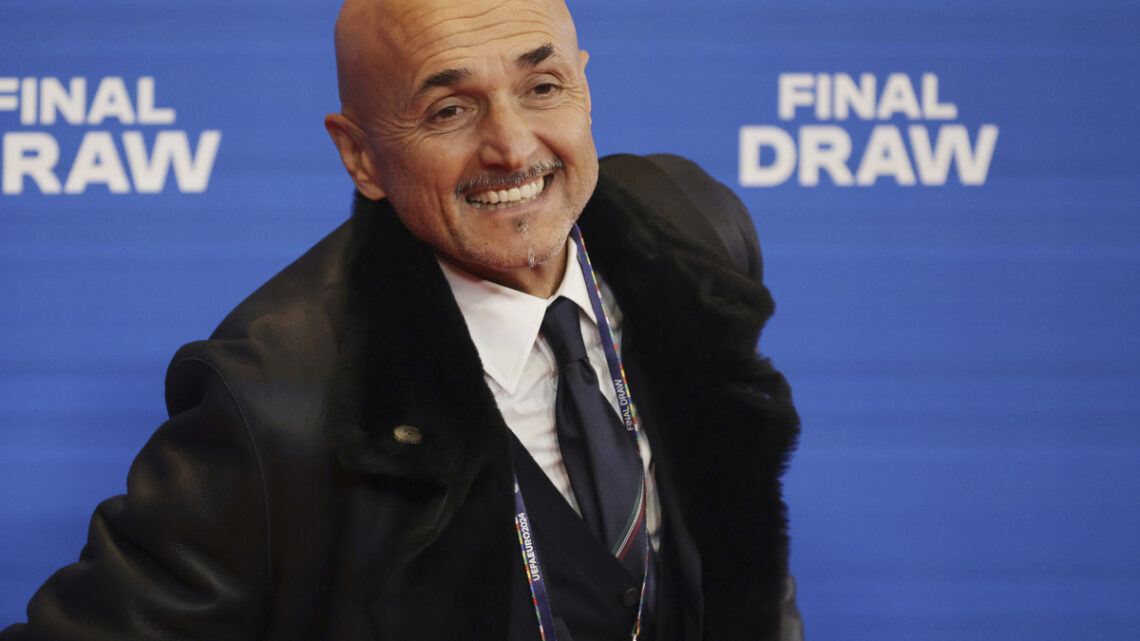 Panchina d’Oro a Spalletti “Grazie Napoli, ti devo tanto” Panchina d’Oro a Spalletti “Grazie Napoli, ti devo tanto”