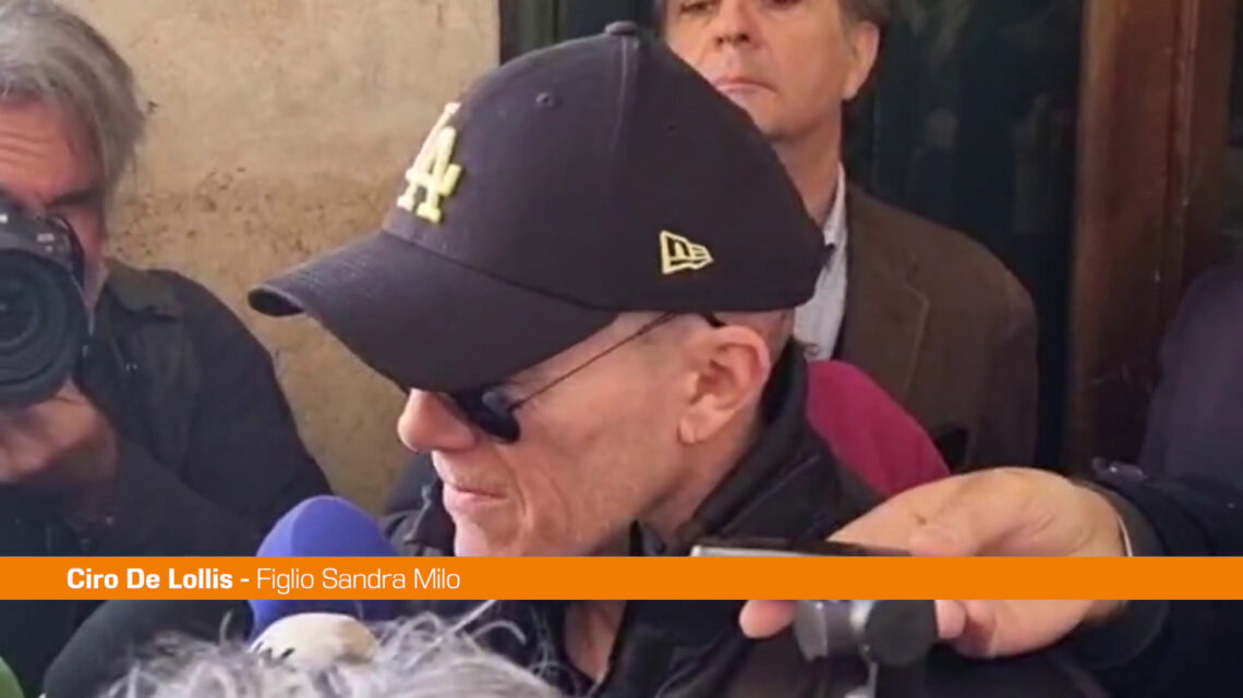 Figlio di Sandra Milo “Una parte di me è andata via con lei” Figlio di Sandra Milo “Una parte di me è andata via con lei”
