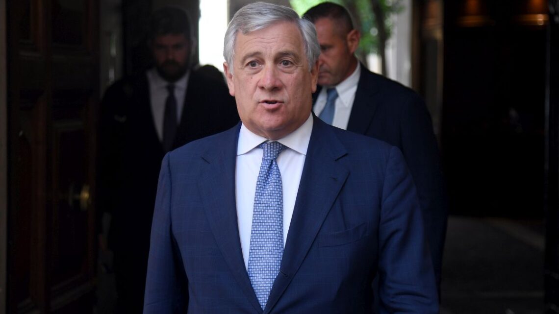 Salis, Tajani “Domiciliari in Italia se accordati anche in Ungheria” Salis, Tajani “Domiciliari in Italia se accordati anche in Ungheria”