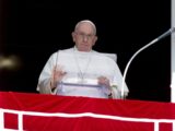 Papa Francesco “In guerra violati i diritti umani, è intollerabile”