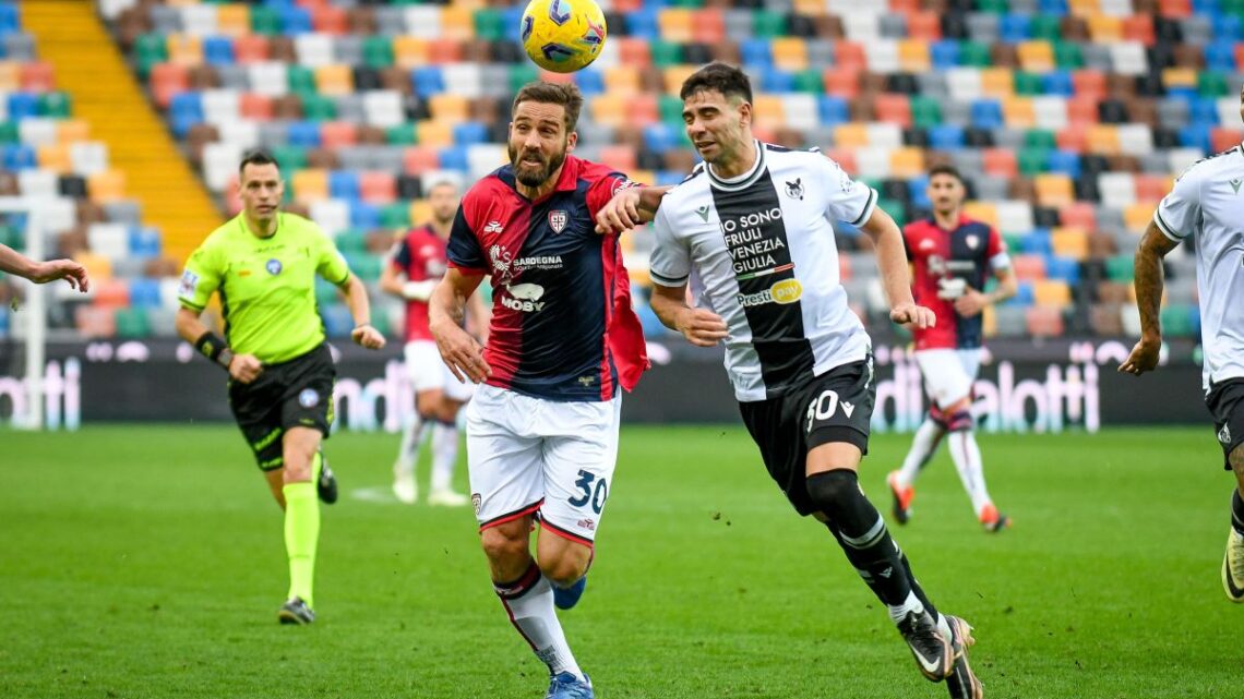 Udinese-Cagliari 1-1, Gaetano risponde a Zemura Udinese-Cagliari 1-1, Gaetano risponde a Zemura