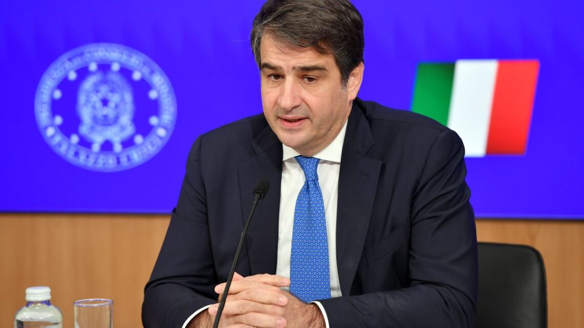 Pnrr, Fitto “Approvato decreto copertura finanziaria nuovi interventi” Pnrr, Fitto “Approvato decreto copertura finanziaria nuovi interventi”