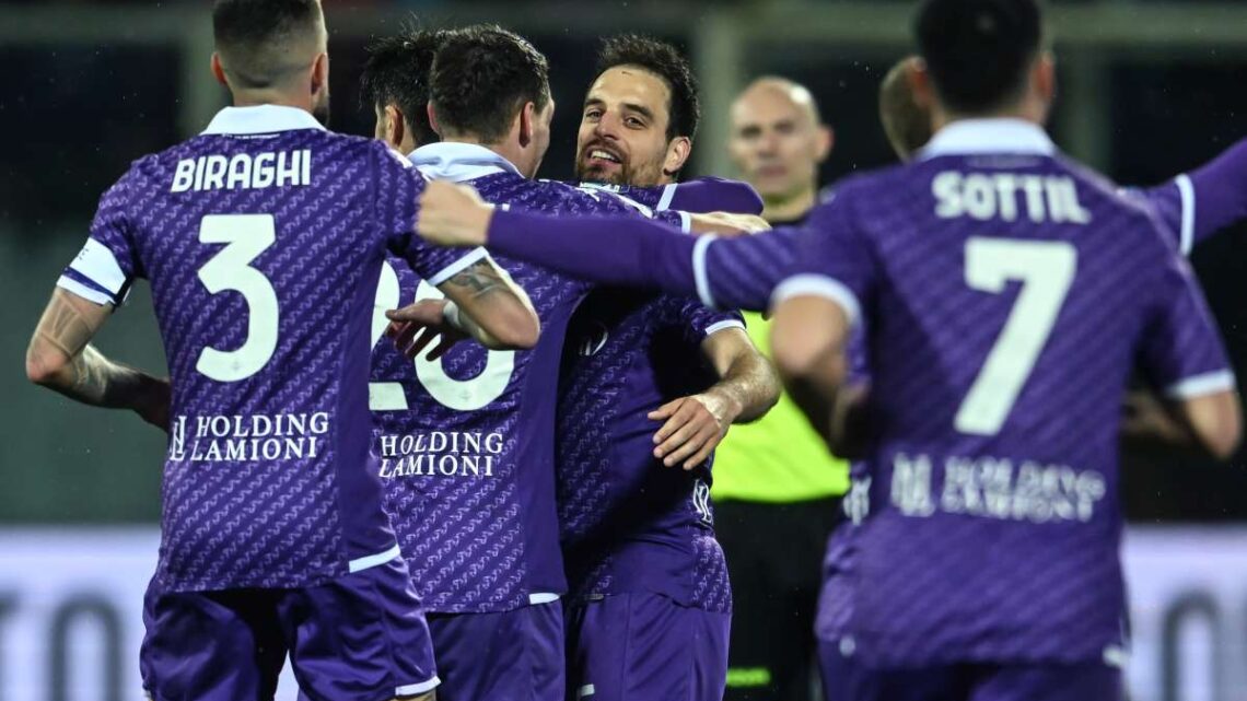 Fiorentina-Lazio 2-1, viola rilanciano ambizioni europee Fiorentina-Lazio 2-1, viola rilanciano ambizioni europee