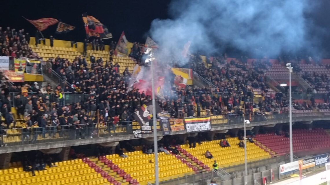 Benevento-Sorrento 4-0: goleada e secondo posto per la strega Benevento-Sorrento 4-0: goleada e secondo posto per la strega