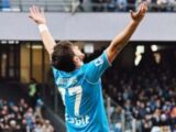 Serie A, al Maradona il Napoli supera un buon Verona con una Kvararemuntada