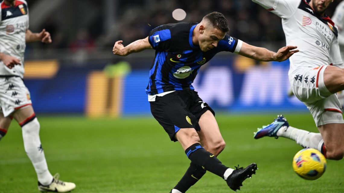 L’Inter non si ferma: 2-1 al Genoa e +15 sulla Juve L’Inter non si ferma: 2-1 al Genoa e +15 sulla Juve