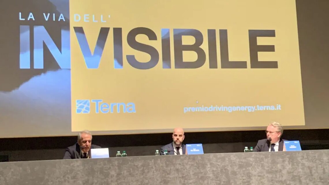 Terna, al via “Premio Driving Energy 2024 – Fotografia Contemporanea” Terna, al via “Premio Driving Energy 2024 – Fotografia Contemporanea”