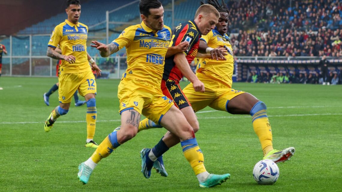 Pari al “Ferraris” fra Genoa e Frosinone Pari al “Ferraris” fra Genoa e Frosinone