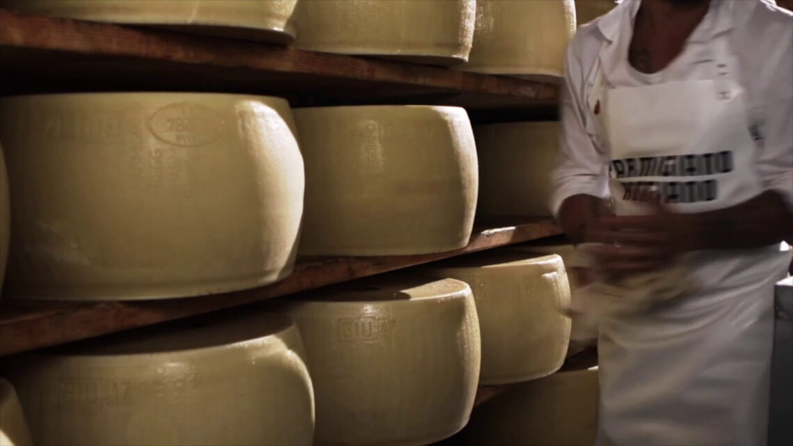 Fatturato record per il Parmigiano Reggiano nel 2023 Fatturato record per il Parmigiano Reggiano nel 2023