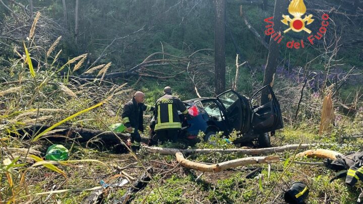 Incidente stradale nella zona est di Catanzaro, un ferito.